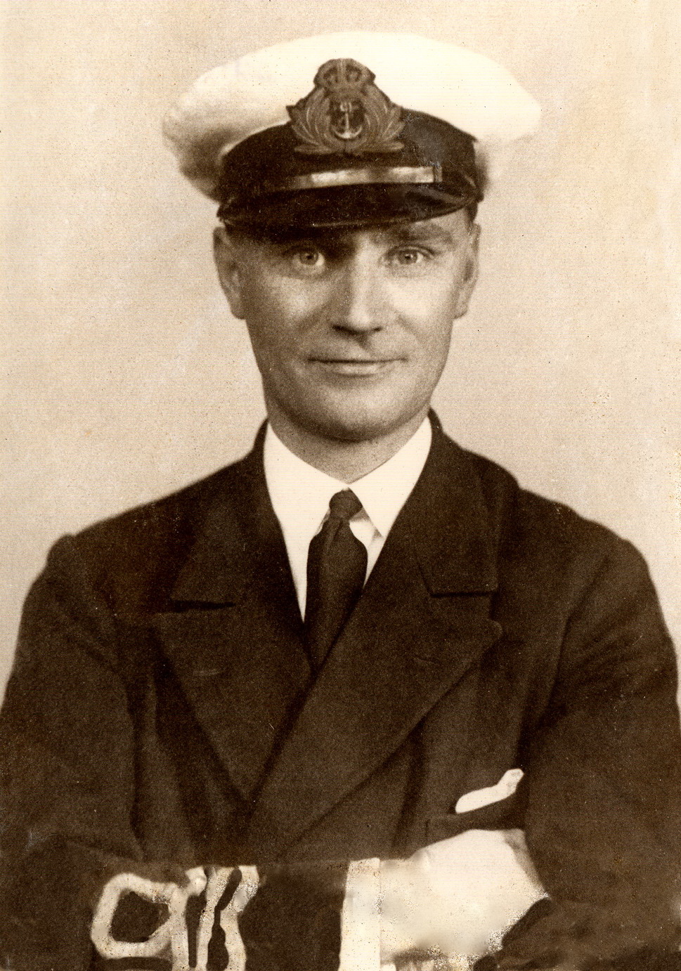 Rober Wise Holden Tincker in 1940