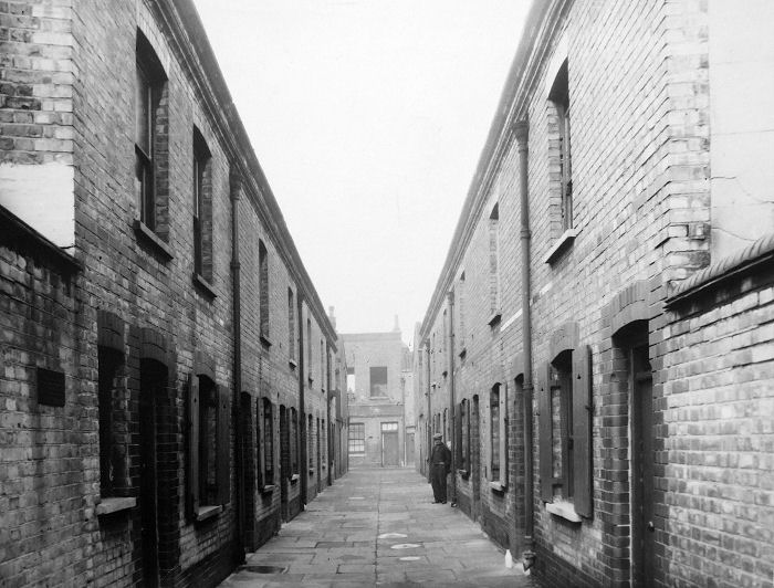 Chapman Place, Stepney, London, E1 c1956