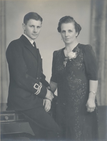 Paul Jarvis with his mother Hettie