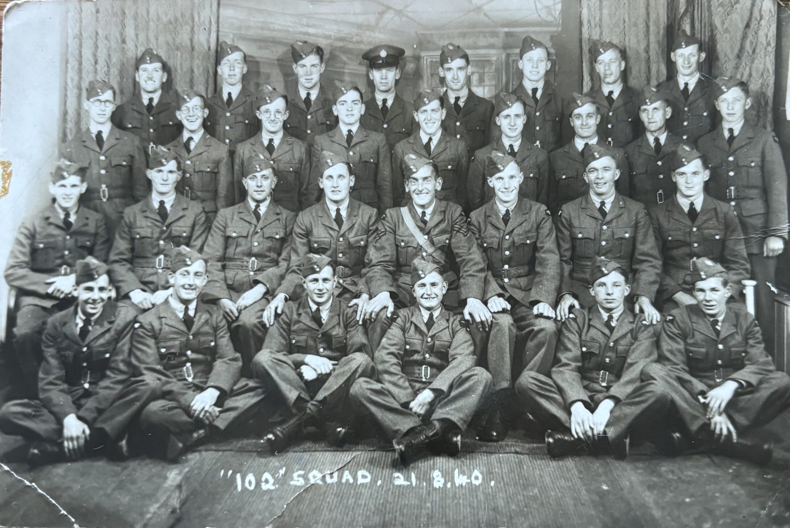 Group of service men